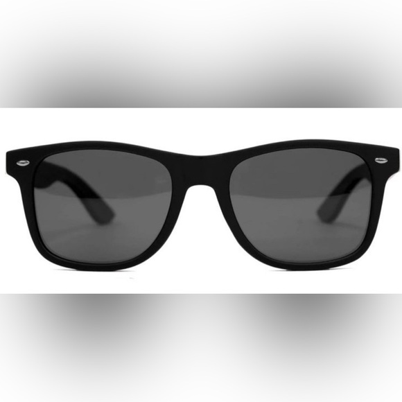 PreOwned Sold Out King & Fifth Wayfarer The Harrison 2019. - Picture 2 of 15